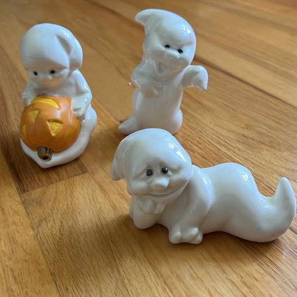 4-piece ghost/jack-o-lantern platter and 3 ghosts. - Picture 3 of 7